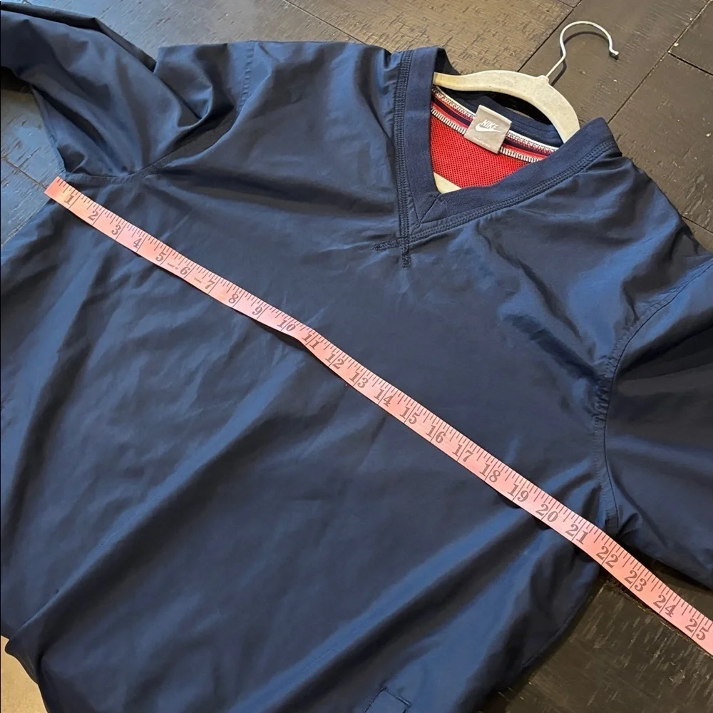 Nike Men's Navy Blue Windbreaker Jacket